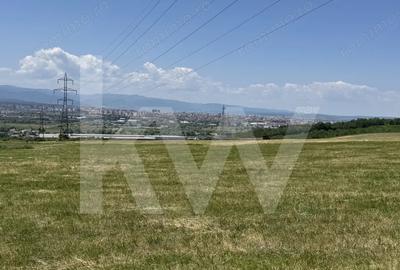 Teren de 2000 mp, în Central - 1