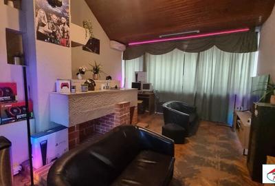 Casă cu 5 camere cu Teren 300 Mp în Central