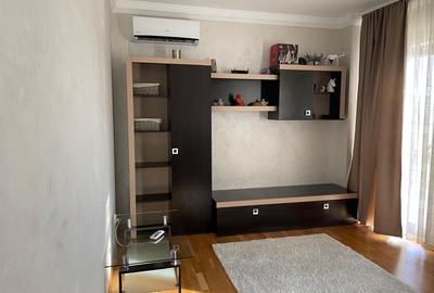 Apartament cu 2 camere decomandat în Central - 3