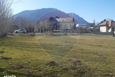 Teren de 1486 mp, în Central