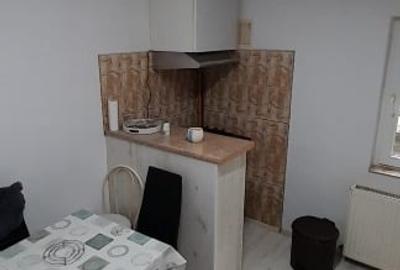 Apartament cu 3 camere decomandat în Soarelui - 10