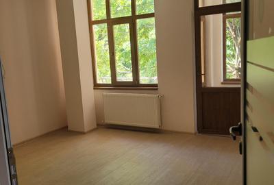 Spațiu comercial, de 400 mp, în Ultracentral - 6