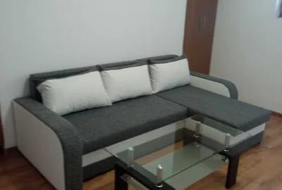 Apartament cu 2 camere decomandat, mobilat în Parcul Carol