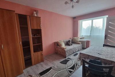 Garsonieră decomandată în Sângeorgiu de Mureș