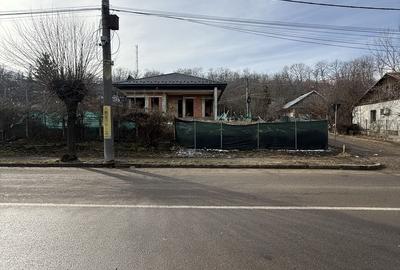 Casă cu 3 camere în Exterior Vest