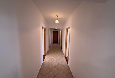 Apartament cu 4 camere decomandat în Ultracentral - 9