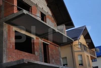 Casă cu 4 camere cu Teren 300 Mp în Burdujeni