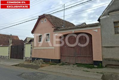 Casă individuală cu 2 camere cu Canalizare în Poplaca - 1