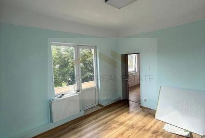 Apartament cu 3 camere semidecomandat în Eroii Revoluției - 3