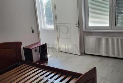 Garsonieră decomandată, mobilată în Complex Studențesc