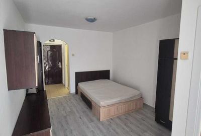 Garsonieră decomandată în Holboca - 4