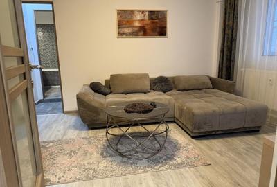 Apartament cu 2 camere semidecomandat, mobilat în Olteniței