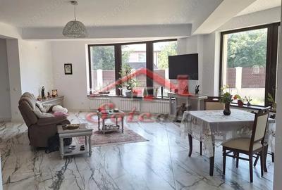 Casă cu Teren 783 Mp în Cornu - 1