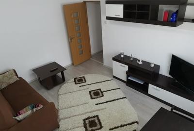 Apartament cu 3 camere semidecomandat, mobilat în Tomis Nord - 3