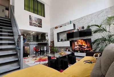 Apartament cu 2 camere decomandat, mobilat în Reghin