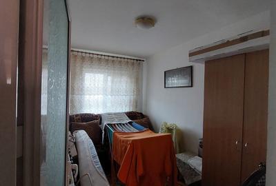 Apartament cu 4 camere decomandat, mobilat în Alexandru cel Bun - 6