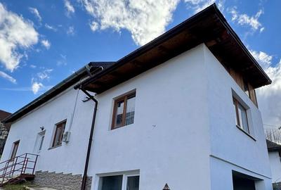 Casă cu 4 camere cu Teren 569 Mp în Cernatu - 1