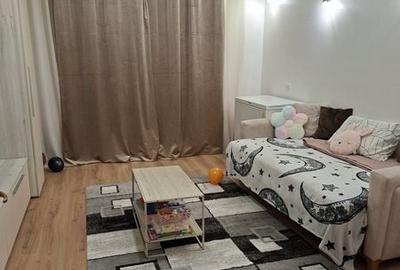 Apartament cu 4 camere decomandat în Feldioara