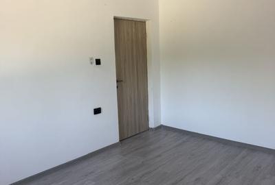 Casă cu 2 camere în Stracoș - 4