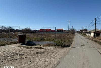 Teren de 1000 mp, în Tuzla