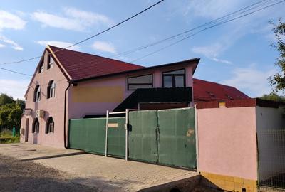 Casă cu 4 camere în Burdujeni