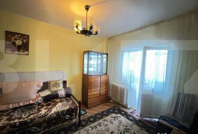 Apartament cu 4 camere decomandat în Central - 1