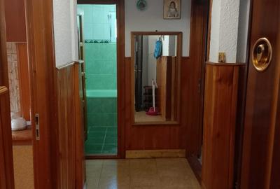 Apartament cu 3 camere decomandat în Burdujeni - 1