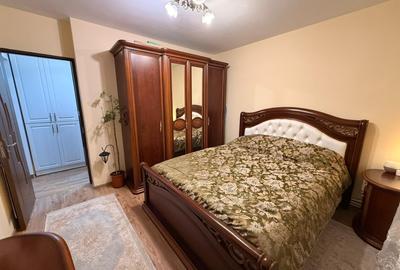 Apartament cu 3 camere decomandat în Nicolina - 2