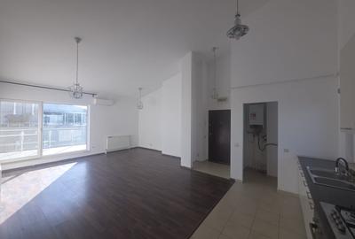 Apartament cu 2 camere decomandat în Băneasa