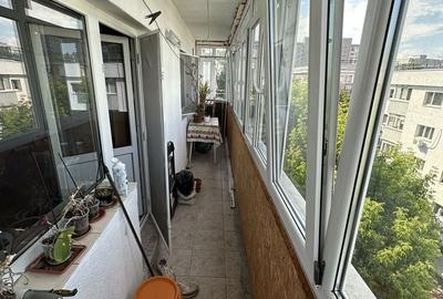 Apartament cu 3 camere semidecomandat în Dristor - 2