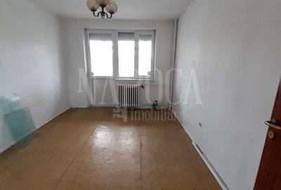 Apartament cu 3 camere semidecomandat în Rogerius