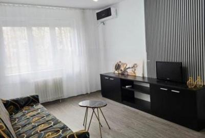 Apartament cu 3 camere decomandat, mobilat în Titan