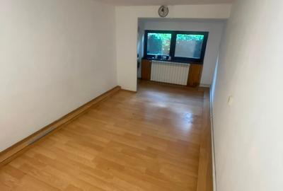 Casă cu 5 camere cu Canalizare în Floreasca - 5