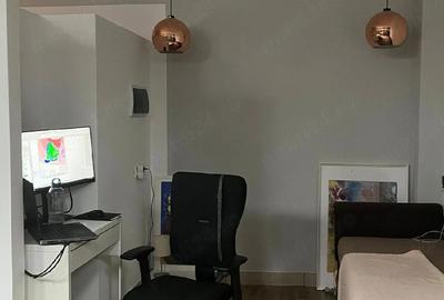 Spațiu comercial, de 18 mp, în Centrul Civic - 2