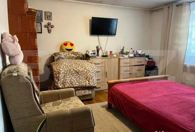 Casă cu 4 camere cu Teren 800 Mp în Vânători