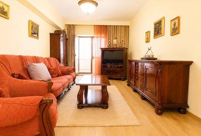 Apartament cu 4 camere decomandat în Trocadero - 2