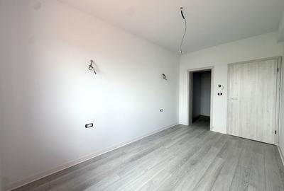 Duplex cu 4 camere cu Teren 375 Mp în Săcălaz - 2