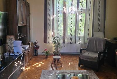 Apartament cu 2 camere decomandat în Bălcescu - 1