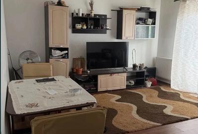 Casă cu 3 camere cu Teren 150 Mp în Central