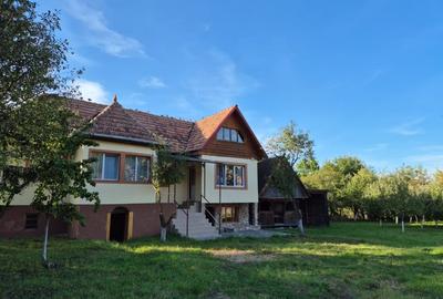 Casă individuală cu 4 camere cu Teren 1000 Mp în Livada (Petreștii de Jos) - 1