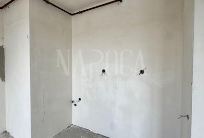 Apartament cu 5 camere semidecomandat în Zorilor - 3