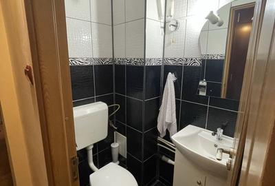 Apartament cu 3 camere decomandat în Central - 3