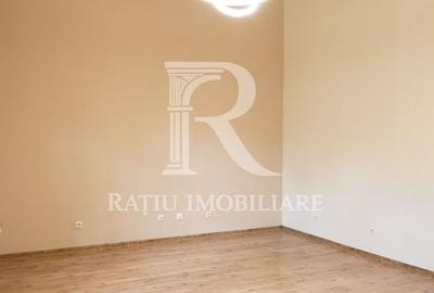 Apartament cu 2 camere decomandat în Ultracentral