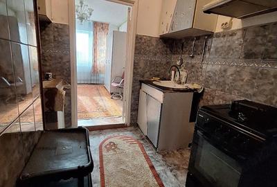 Garsonieră decomandată în Micro 39 - 4