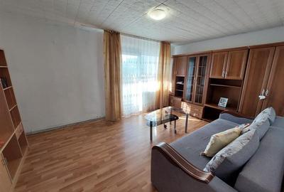 Apartament cu 3 camere decomandat în Între Lacuri - 2