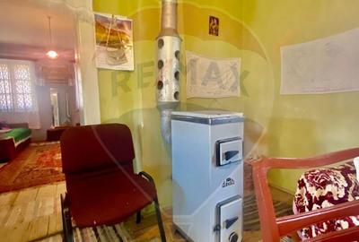 Casă cu 3 camere cu Teren 1163 Mp în Central - 12