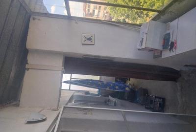 Apartament cu 3 camere decomandat în Exterior Vest - 1