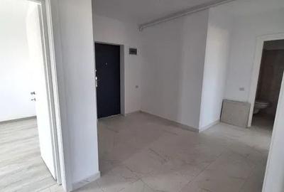 Apartament cu 3 camere decomandat în Sânpetru
