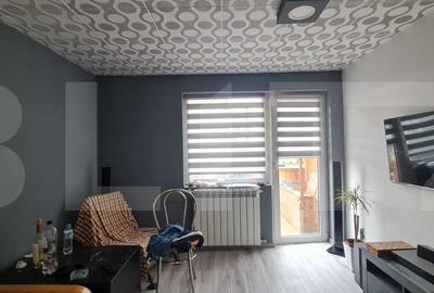 Casă individuală cu 10 camere cu Garaj în Zorilor - 3