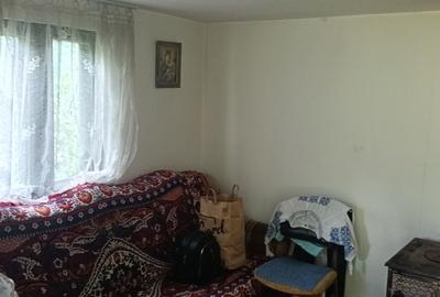 Casă cu 2 camere în Izvoarele - 2